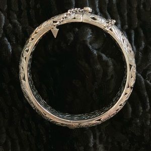 Silpada Silver Filigree Hinged Bangle Bracelet